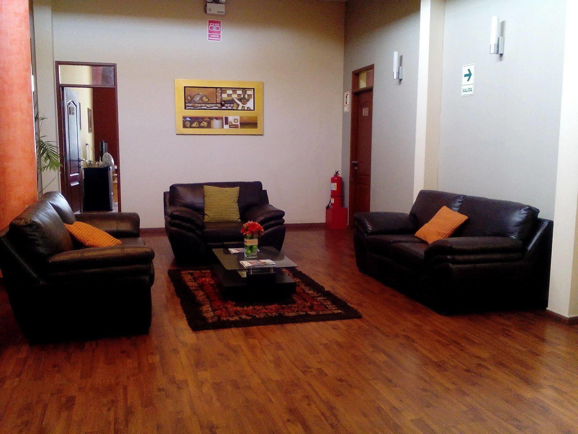 Inka Path 3* Lima